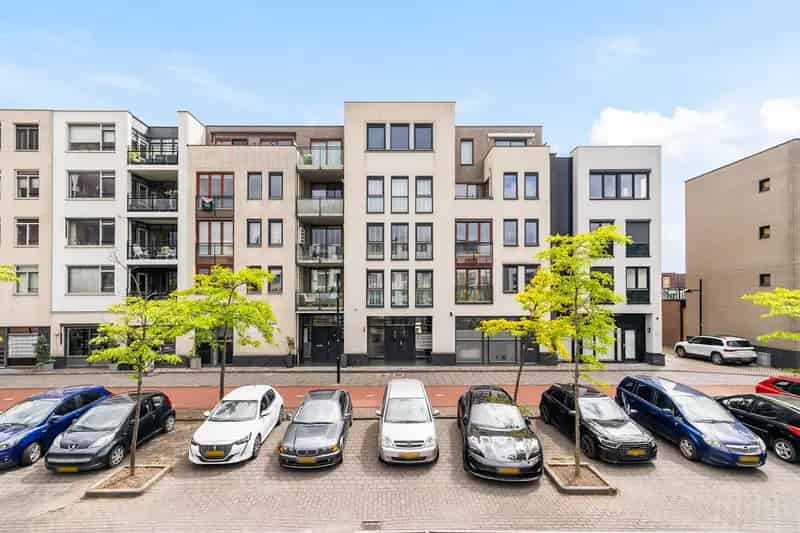 Instapklaar 2-kamer appartement Avenue Carnisse