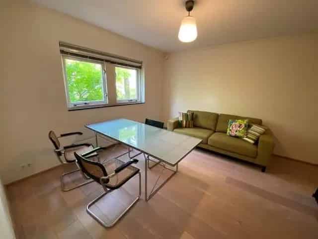 Vrijstaande Villa 6 slaapkamers 240m2 Abcoude