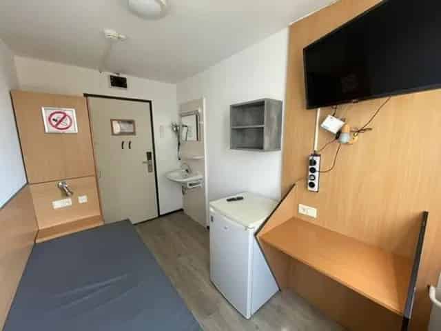 Kamer Rotterdam Centrum Willemskade 7m2