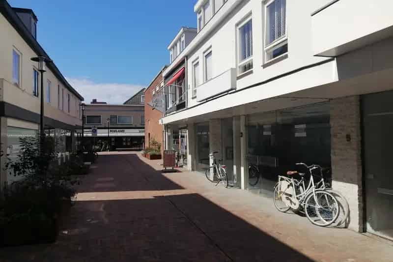 Winkel te huur Hillegom Centrum 120m2 en 150m2