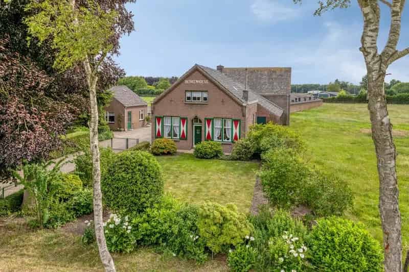 Huis Te Koop , 10, Berkenstraat, Oosteind, Noord-Brabant