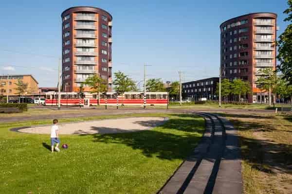 Ruim 3-kamer appartement 112m2 Den Haag
