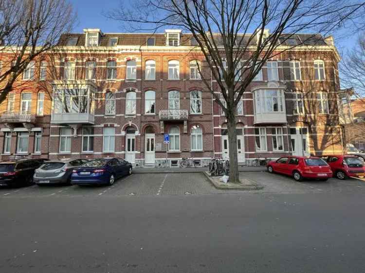 Appartement Wijck 2 slaapkamers Loggia Balkon Nabij Station