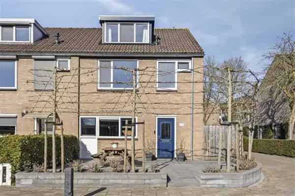 Ruime Hoekwoning 5 Slaapkamers Matendonk Moderne Keuken