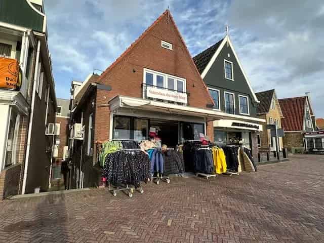 Winkel te Huur Volendam Haven Toplocatie