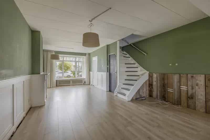 Ruime gezinswoning Den Helder 4 slaapkamers uitbouw