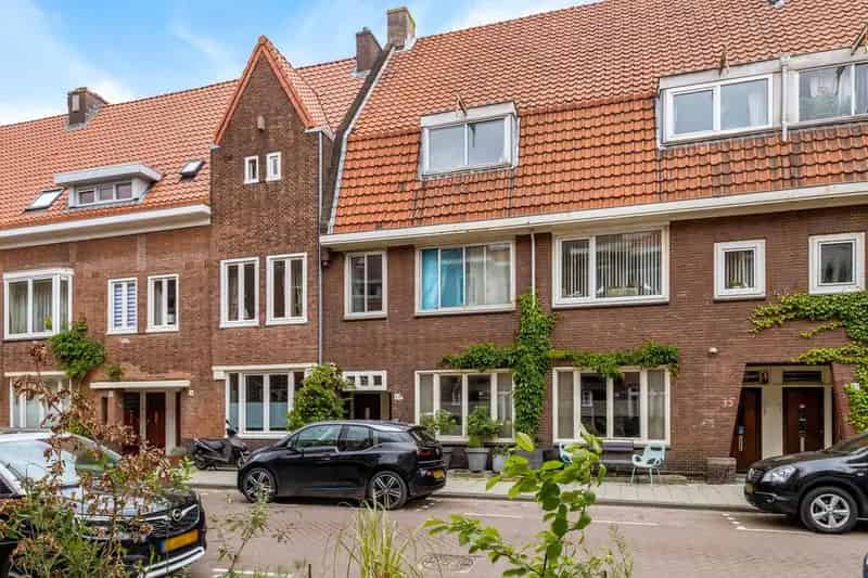 Dubbele Benedenwoning Watergraafsmeer Tuin 4 slaapkamers