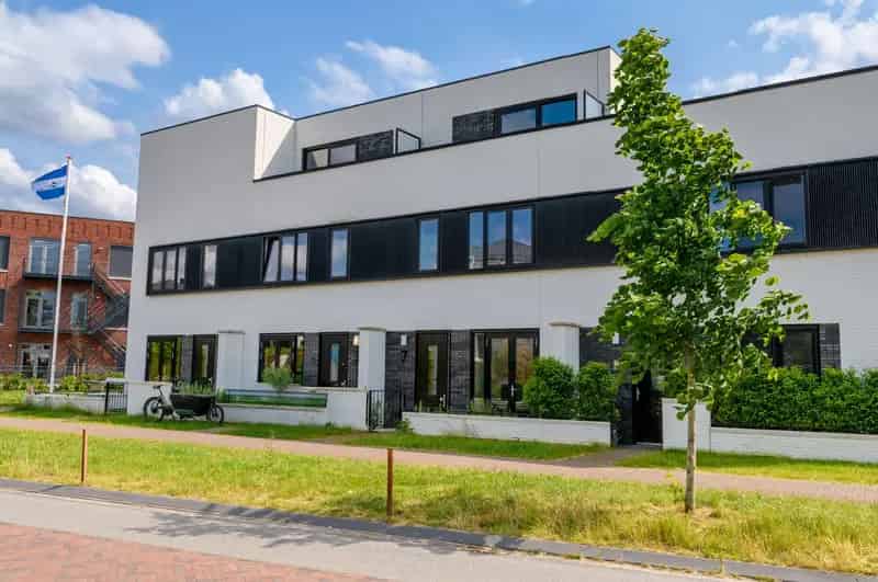 6 Slaapkamers Moderne Tussenwoning Muiden 2022