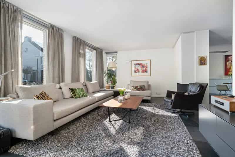 Huis te koop Schijndel 5 slaapkamers luxe keuken tuin