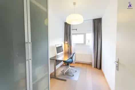 3 Kamer Appartement 120m2 Amsterdam