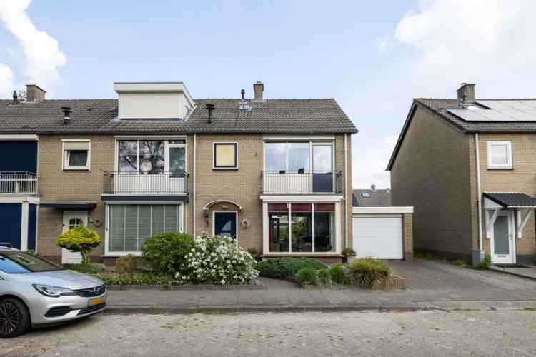 Hoekwoning Prinsenbeek 4 slaapkamers Grote tuin Garage