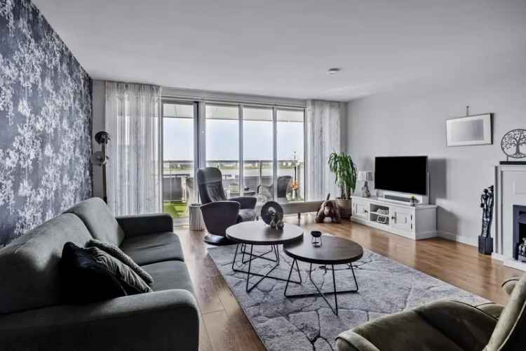 Luxe 3 Kamer Appartement Zwolle 147m2  Uitzicht Water