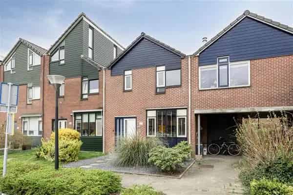 Moderne Tussenwoning 3 Slaapkamers Apeldoorn