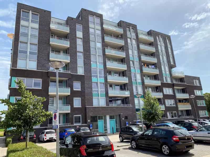 Moderne woning 2018 nabij groen Multiculturele buurt