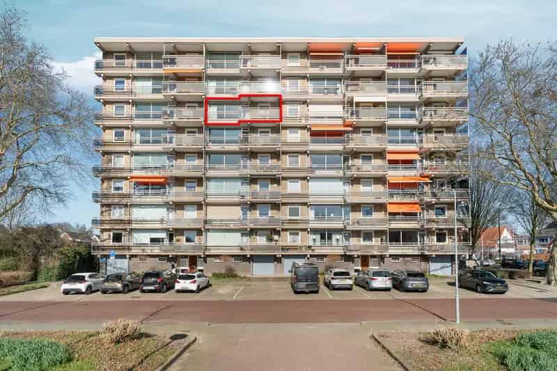 Luxe 4-kamer appartement Velp: panoramisch uitzicht en moderne afwerking