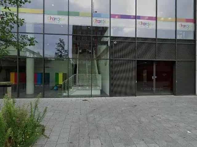 Studio for rent Amsterdam Elizabeth Cady Stantonplein