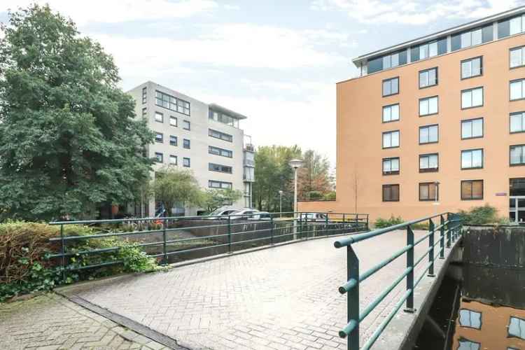 Luxe appartement Amsterdamse Bos 2 slaapkamers airco terras parkeerplaats