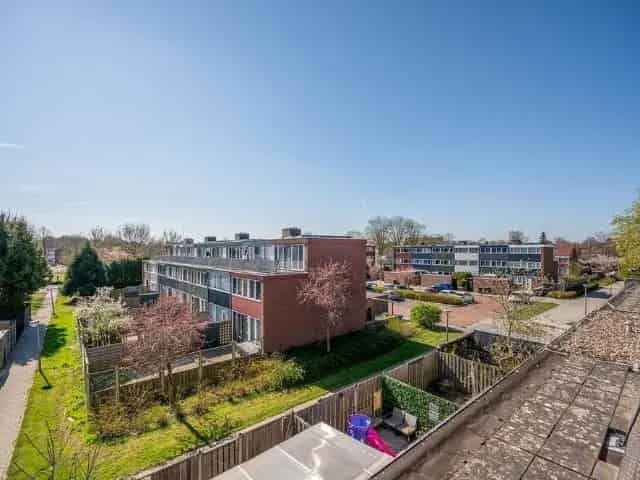 5 Slaapkamers Ruime Eengezinswoning Diepe Tuin Zonnig Dakterras