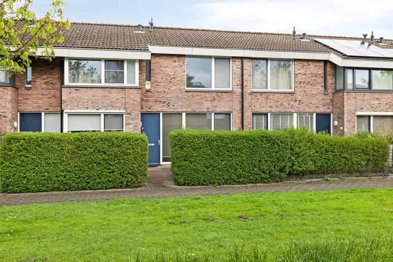 Eengezinswoning Meerpolder 3 slaapkamers ruime vliering
