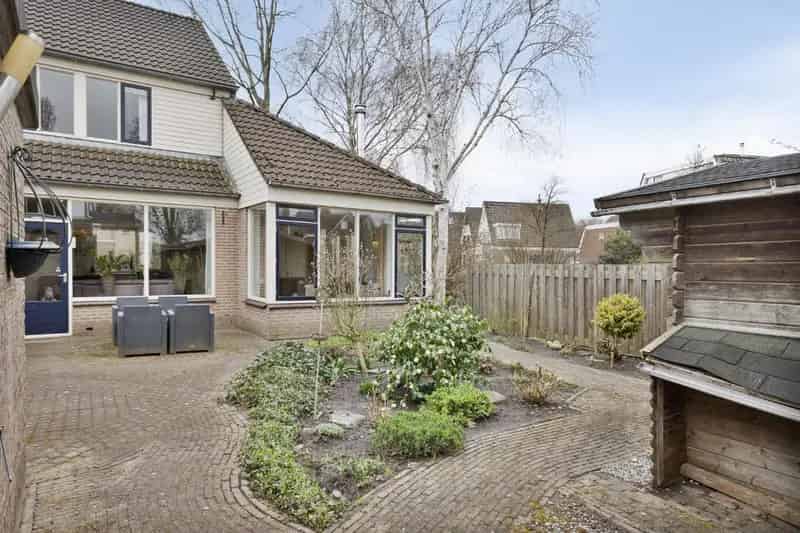 Ruime Hoekwoning IJsselmuiden 3 Slaapkamers Royale Tuin