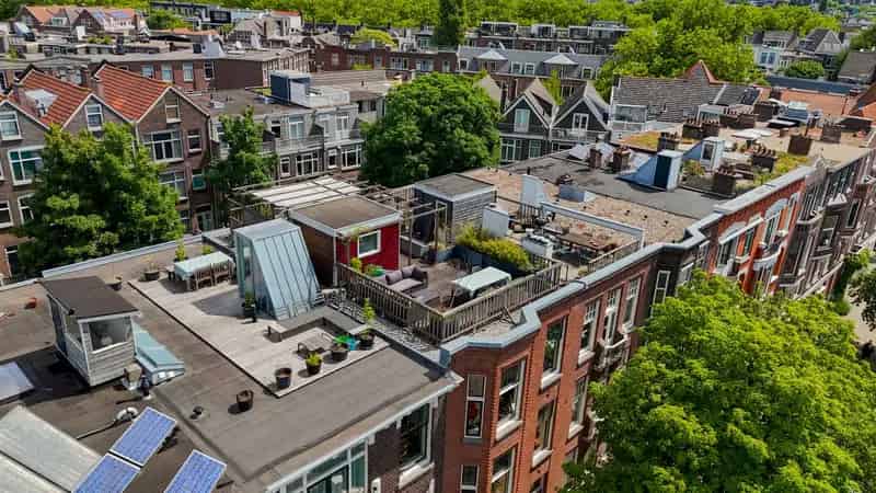 Riante Bovenwoning Rotterdam Middelland 5 Slaapkamers Dakterras