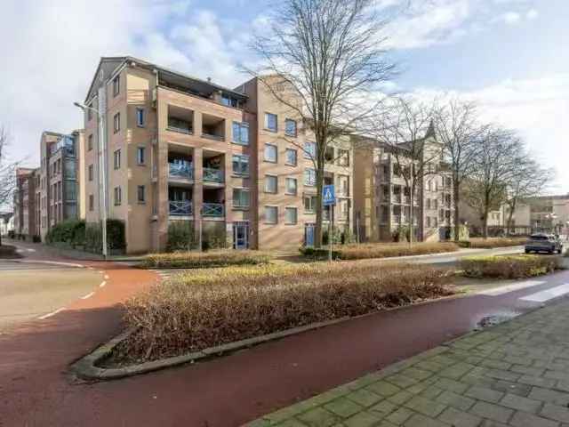 Ruim Appartement Bussum Centrum Twee Slaapkamers