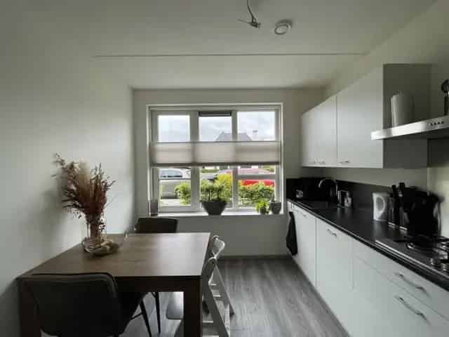Moderne eengezinswoning 4 kamers 123m2 te huur