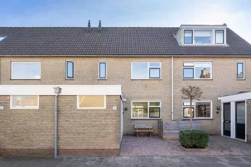 Ruime eengezinswoning Overwaard 4 slaapkamers tuin berging