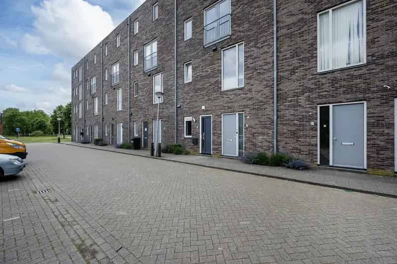 Gelijkvloerse woning Almere Buiten 2 slaapkamers luxe keuken