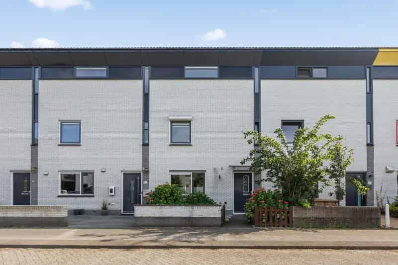 Tussenwoning Nieuwland Amersfoort 3 slaapkamers 9 zonnepanelen