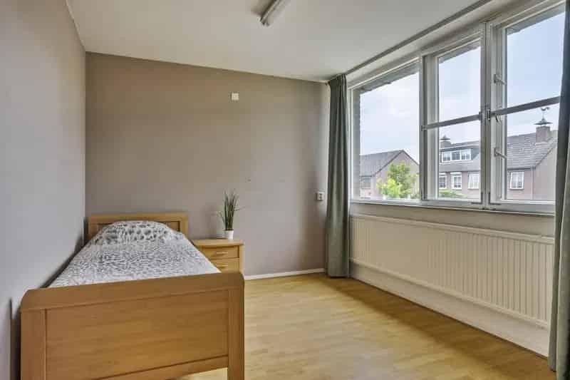 Te Koop Royale Hoekwoning Aarle Rixtel 4 slaapkamers