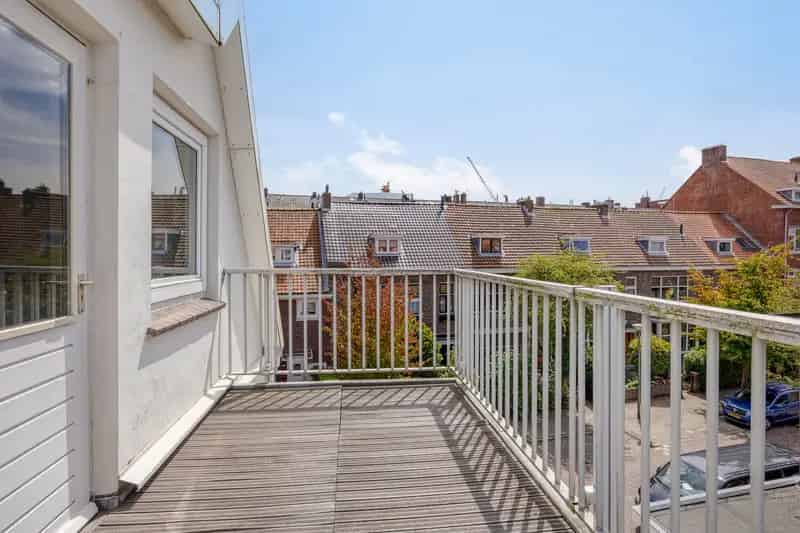Jaren 30 woning Schiedam 6 kamers 154m2 garage tuin dakterras