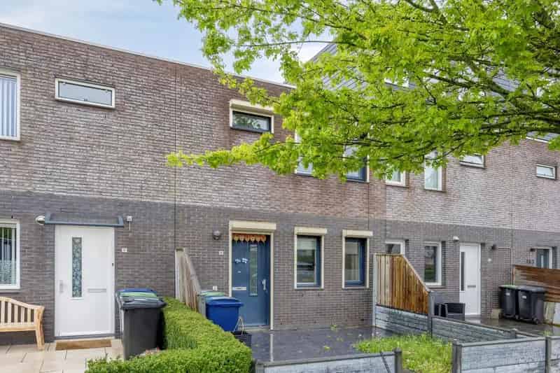 3 Slaapkamer Huis te Koop Almere Tussen de Vaarten