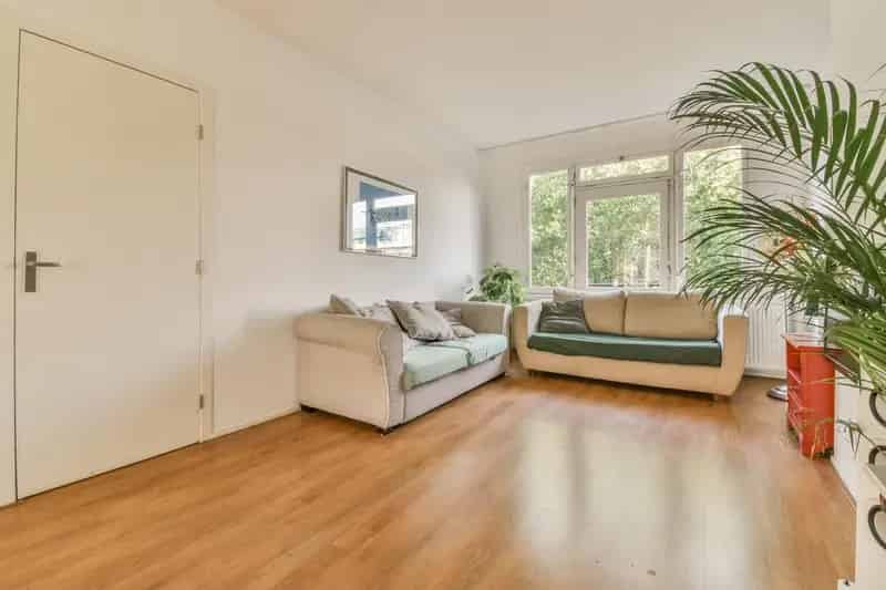 Ruim appartement Amsterdam Oost nabij Oosterpark