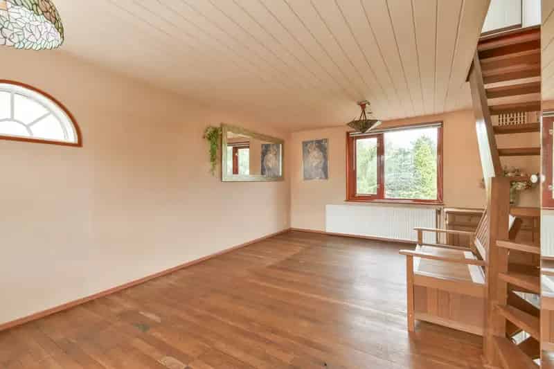 Halfvrijstaande Dijkwoning te moderniseren Halfweg