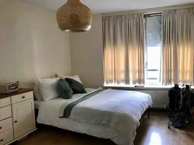 Room Available - Amsterdam West