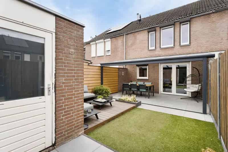Instapklare Tussenwoning Maastricht Heeg 4 slaapkamers