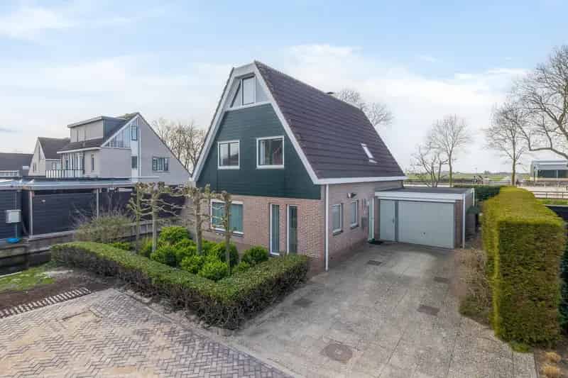 Vrijstaande woning Waddinxveen 4 slaapkamers ruime tuin