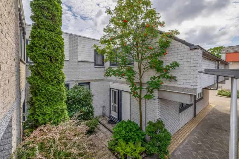 Ruime Tussenwoning Schollevaar 3 slaapkamers Moderne Keuken Badkamer