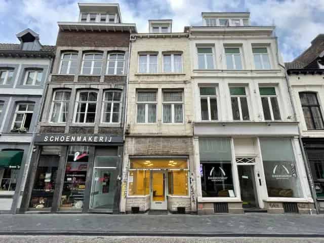 Winkel-Woonhuis Maastricht Grote Gracht