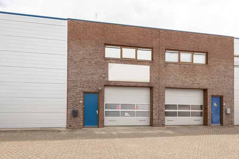Bedrijfshal te Koop Culemborg 150m² Kantoor Showroom