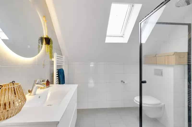 Huis te koop Brielle 4 slaapkamers moderne badkamer zonnige tuin