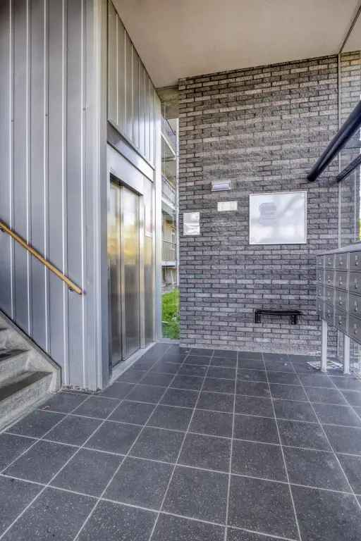 Schiebroek Appartement 60m2 2 Slaapkamers Balkon