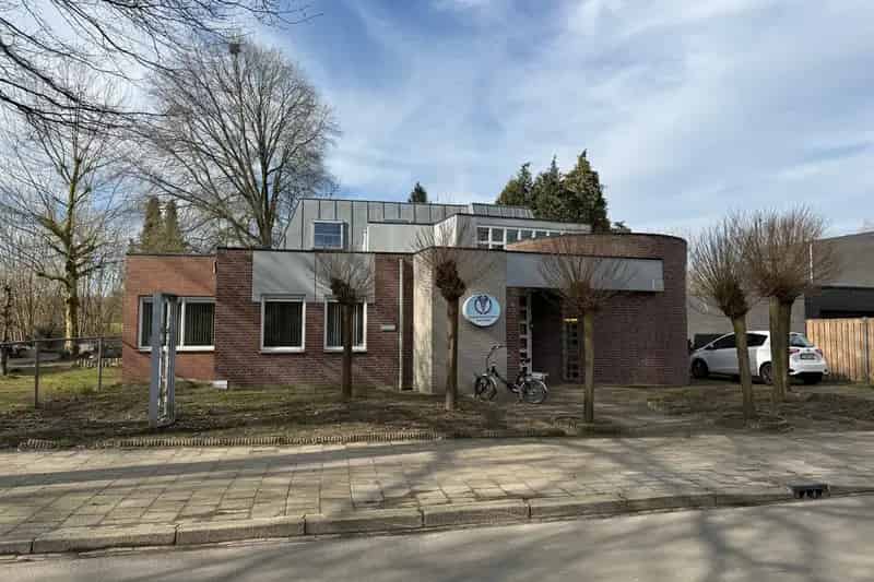 Praktijkruimte te huur Waalre 396m2 Instapklaar Zorg Maatschappelijk