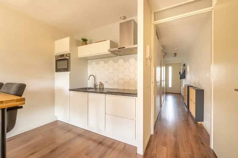 2-Kamerappartement Zaandam  Nabij Station  Instapklaar