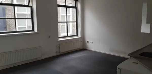 Kamer Leeuwarden Centrum 20m2 Eigen Keuken