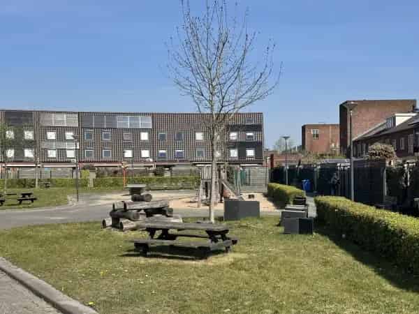 Te Huur: Ruime 3 Slaapkamers Huis Rotterdam