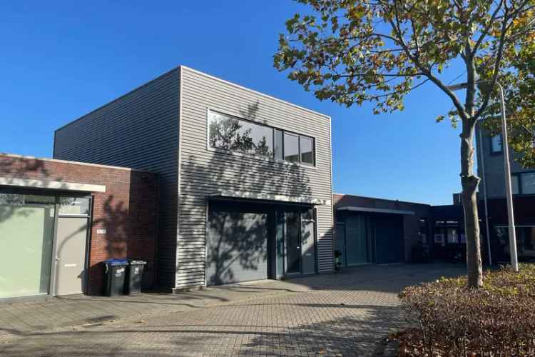 Bedrijfshal Tilburg te huur:  125m2 bedrijfsruimte plus 100m2 loftwoning