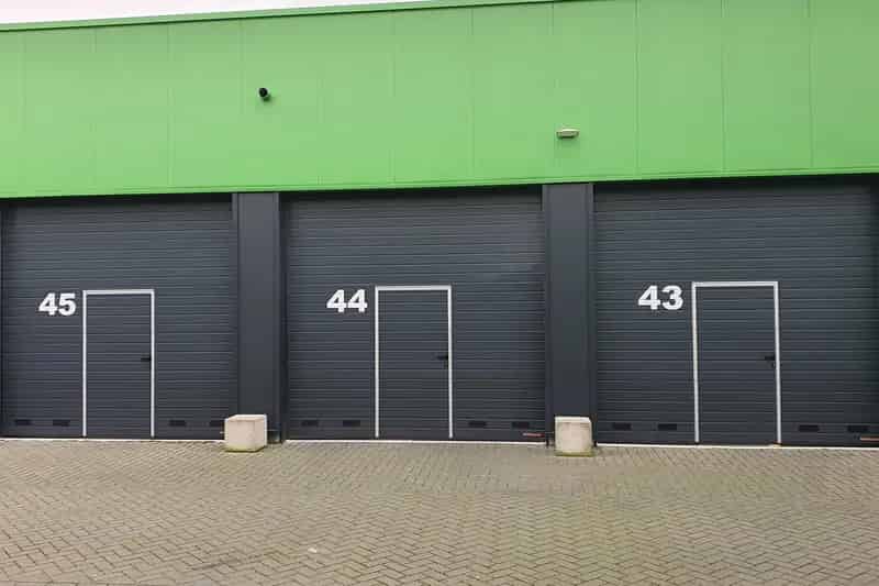 Bedrijfshal Tilburg Reeshof te huur 81m2 UNIEKBOX