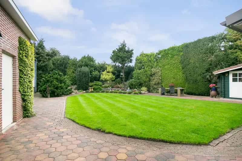 Bedrijfshal Tynaarlo Semi-bungalow Wonen Werken